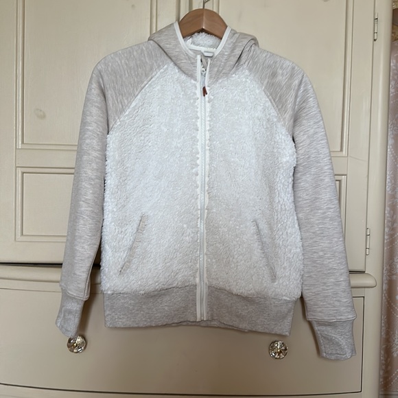Athleta Girl Sherpa & Modal Cream & Grey Jacket Pockets Hood and Zipper XL (14)